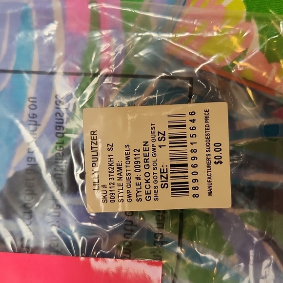 Lilly Pulitzer Set of 9 Hand Towels Target Collab Set of 4, 3 GWP, 2 Shellabrate - Picture 11 of 13